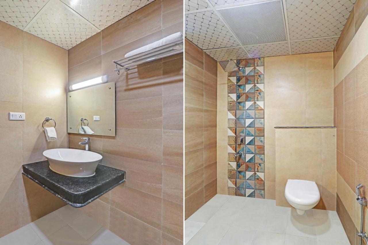 Hotel Townhouse Oak Paras Inn 4*