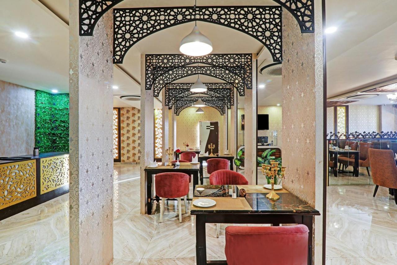Townhouse Oak Paras Inn 4* Lucknow