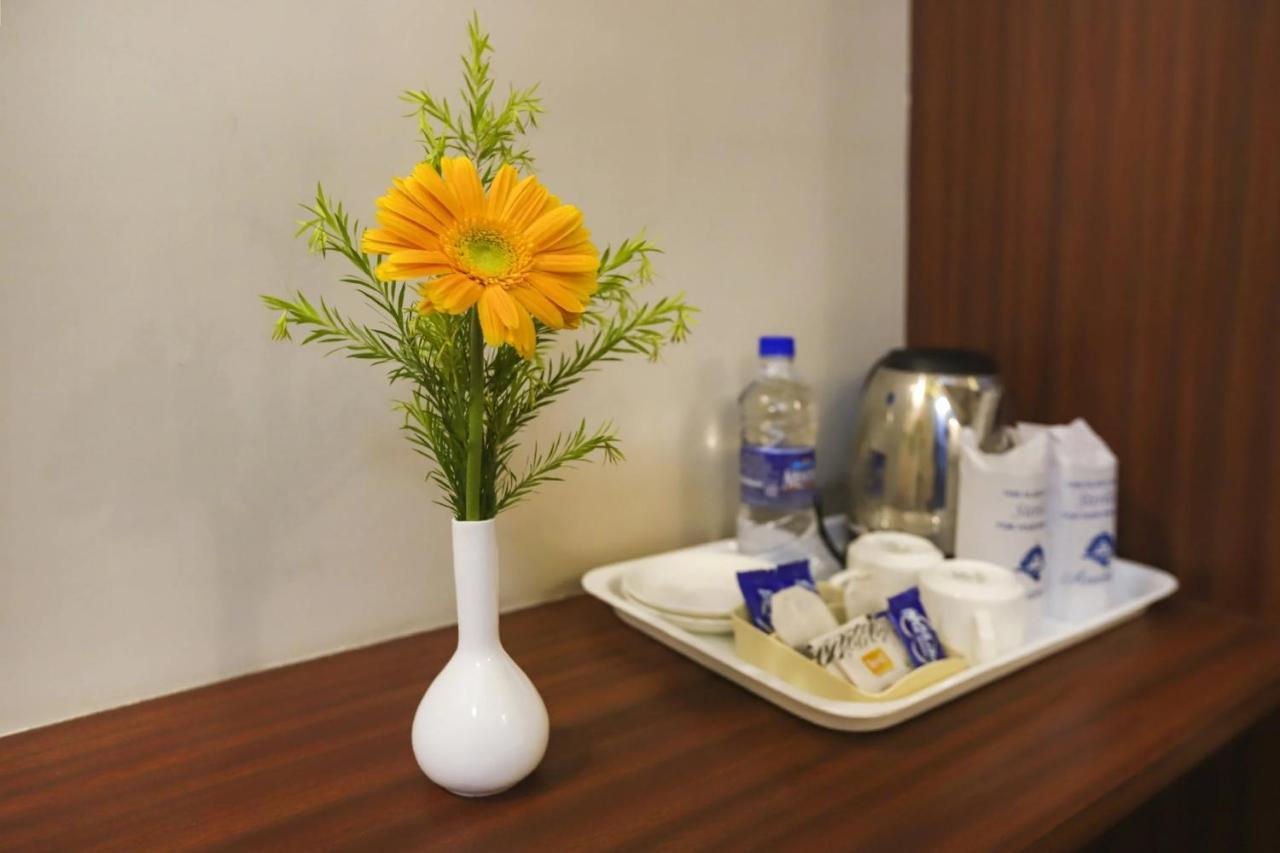 Townhouse Oak Paras Inn Lucknow