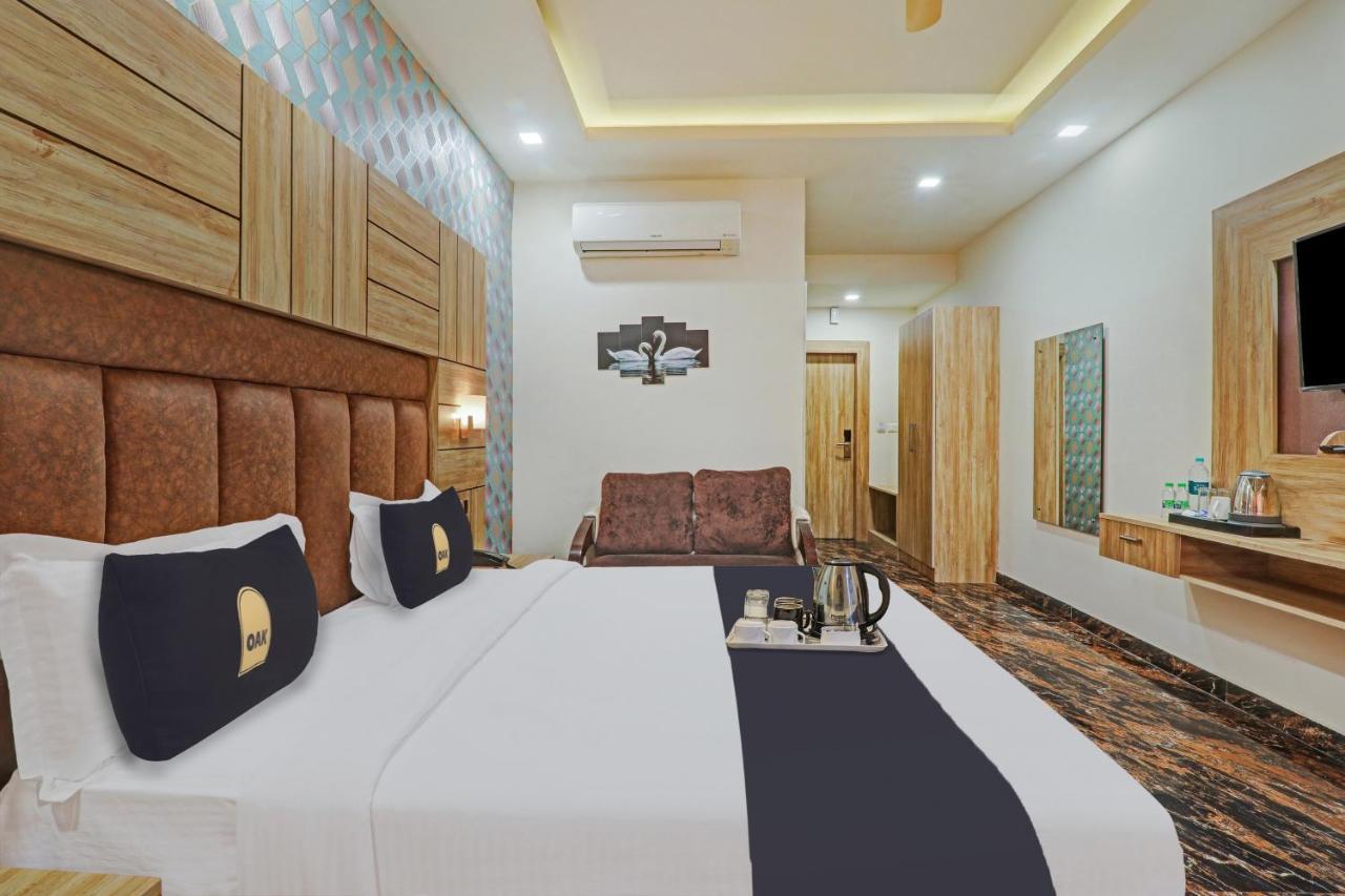 Townhouse Oak Paras Inn 4*